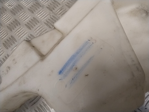 Jaguar XF (2008–2016) Front washer fluid reservoir 8X2317B613B - 4
