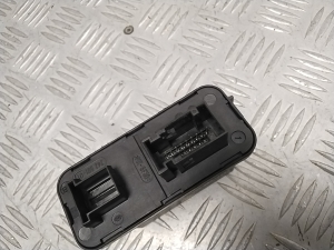 Jaguar XF (2008–2016) Light control module 9X2313K031AC - 4