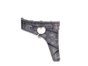 Rear bumper bracket - 4G8807453
