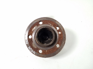 Mercedes Benz CLA-Class W118 (2019–2026) Tagumine laager A2473560200 - 2