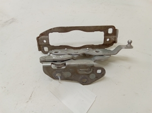 Hood hinge - A2048800728003