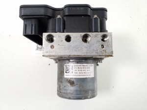 Mercedes Benz CLA-Class W118 (2019–2026) ABS plokk A2439008700 - 3
