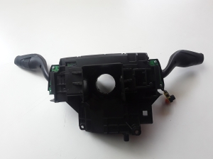 Ford Focus (2011–2018) Switch and its parts F1ET13N064AD - 5
