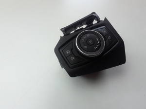Ford Focus (2011–2018) Tulede lüliti F1ET13A024 - 2