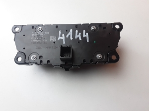 Ford Focus (2011–2018) Multimedia control module F1ET18K811HD - 2