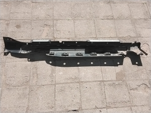 Schwellerverkleidung außen - 9812757