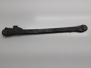 Rear control arm - 6768724