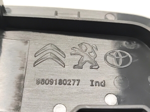 TOYOTA ProAce (2016–2026) Front door glass switch 9809180277 - 5