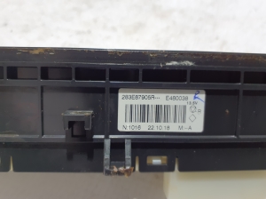 Dacia Sandero III (2021–2026) Hazard light switch 283E87905R - 2