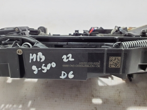 Mercedes Benz S-Class 223 (2020–2026) Rear side door exterior handle and its parts - 4