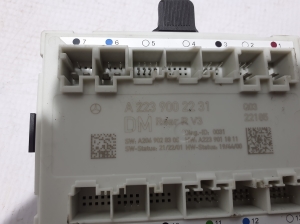 Mercedes Benz S-Class 223 (2020–2026) Rear side door control unit A2239002231 - 2