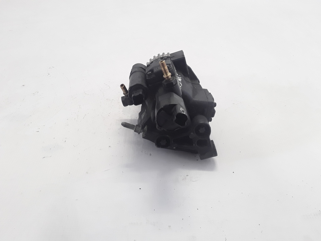 RENAULT Scenic 2 generation (2003-2010) Brændstofpumpe 8200821184 21082838