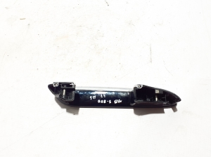 Mercedes Benz S-Class 223 (2020–2026) Rear side door exterior handle and its parts - 3
