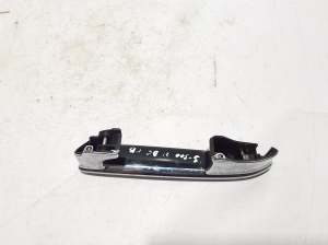 Mercedes Benz S-Class 223 (2020–2026) Rear side door exterior handle and its parts - 3