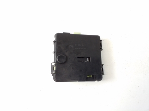 BMW X3 E83 (2003–2010) Fuse box in the trunk 6928945 - 4