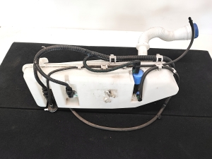 TOYOTA ProAce (2016–2026) Front washer fluid reservoir 9809803280 - 3