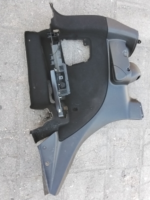 Trunk side trim panel - 9810915