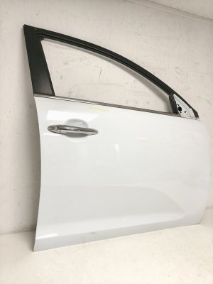 Kia Sportage (2010–2016) Front door - 3