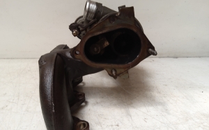Volkswagen Passat B7 (2010–2014) Turbo 03C145701S - 3
