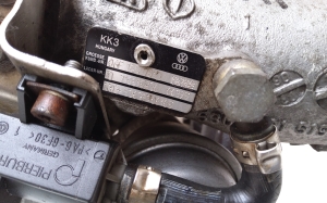 Volkswagen Passat B6 (2005–2010) Turbo 06F145701D - 4