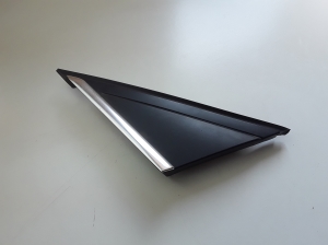 Mirror triangle trim - BM51A16003
