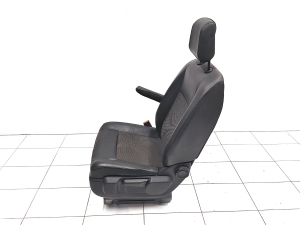 TOYOTA ProAce (2016–2026) Front seat and its parts - 2