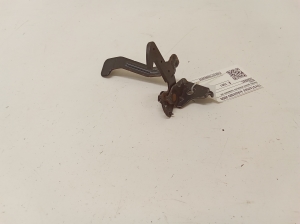 Hood release handle on the hood - 72306EEC