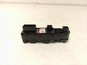 Citroen C3 Aircross (2017–2026) Front door glass switch 96788264ZD - 2