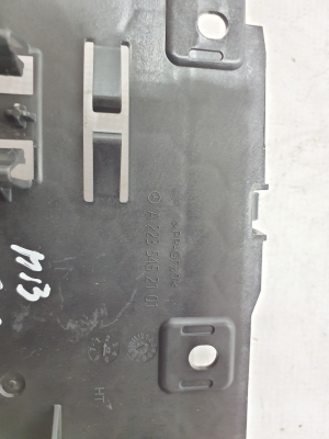Mercedes Benz S-Class 223 (2020–2026) Muu kinnitus A2235452101 - 3