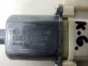 Mercedes Benz GLK-Class 204 (2008–2015) Hinterer Seitentür-Fensterhebermotor A2048200542 - 4