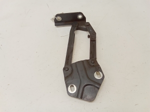 Motora pārsega eņģe - 1T0823302F