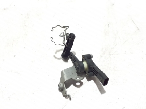 Mercedes Benz S-Class 223 (2020–2026) Andur tagumisel rummul A2239050104 - 3
