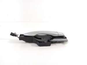 RENAULT Kadjar (2015–2026) Front door external opening handle and its details - 3