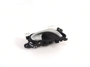 RENAULT Kadjar (2015–2026) Türöffner innen vorne 806705402R - 2
