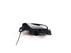 RENAULT Kadjar (2015–2026) Rear side door interior handle 806705402R - 3