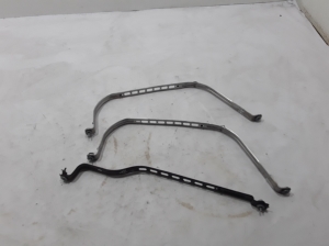 Mercedes Benz S-Class 223 (2020–2026) Kütusepaagi hoidik A2234701500 - 2