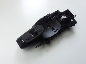 Alfa Romeo Giulia (2015–2026) Front door exterior handle bracket 50545349 - 3