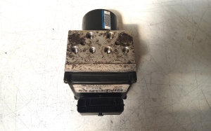 Volkswagen Passat B6 (2005–2010) ABS bloks 3C0614095P - 2