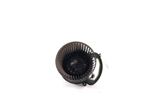 Moteur de ventilateur d’habitacle - 272109102R
