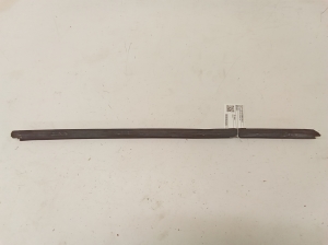 Lèche-vitre intérieur de porte arrière - 000205237