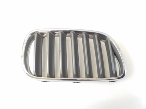   Front grille and its parts  - 3420088 
