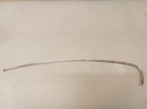 Opel Insignia (2008–2017) Rear side door outer window molding 132228514 - 2