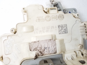 Porsche Panamera 970 (2009–2016) Front door lock 8J2837016A - 5