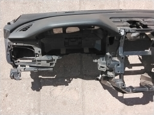Subaru Legacy (2014–2026) Salona panelis (torpēda) un tā detaļas 66040AN00A - 3