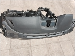 Subaru Legacy (2014–2026) Salona panelis (torpēda) un tā detaļas 66040AN00A - 4