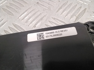 Tesla Model X X (2015–2026) Rear side door control unit 104390010D - 5