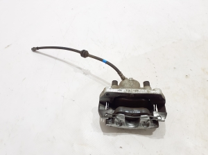 Front brake caliper - 410116158R