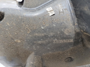 Dacia Duster P1310 (2024–2026) Aizmugurējais apakšspārns 767496121R - 3