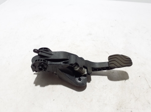   Clutch pedal  - 465409659R 