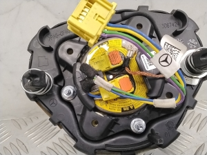 Mercedes Benz C-Class 204 (2007–2014) Rooli turvapadi 3067424 - 2